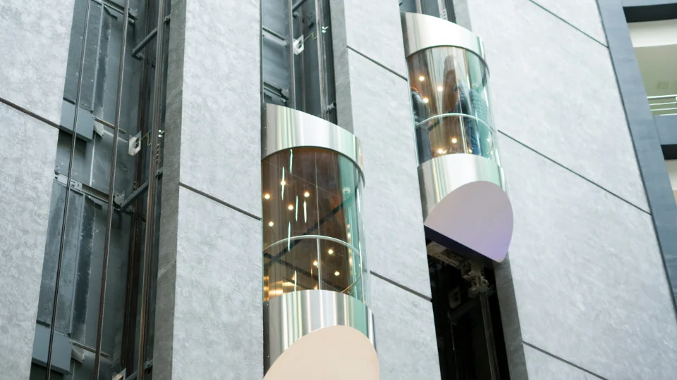 elevator maintenance